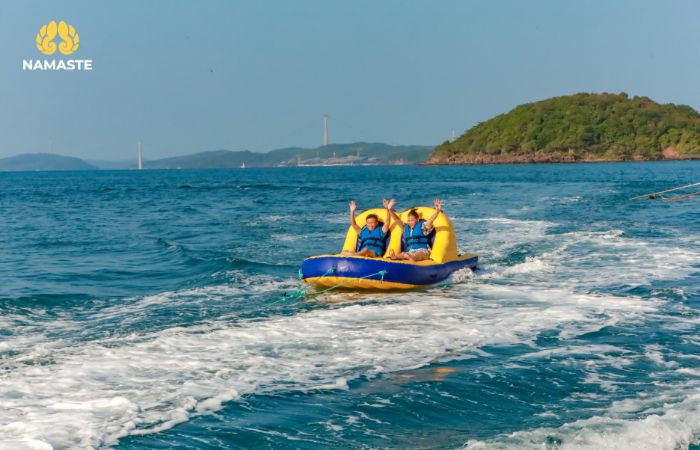 SUP/Kayak giữa làn nước trong xanh Phú Quốc